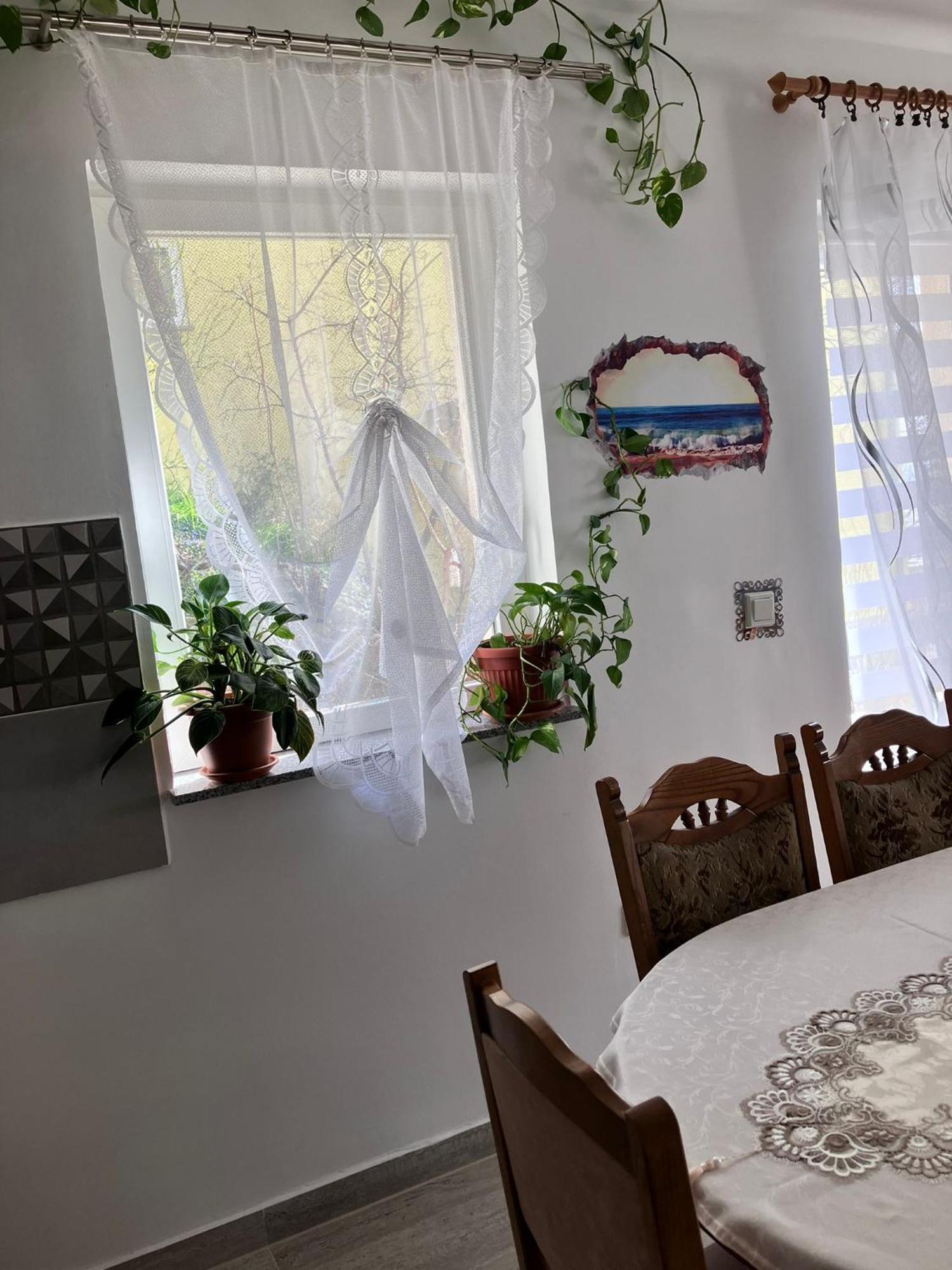 App Martina Apartment Драмал Екстериор снимка